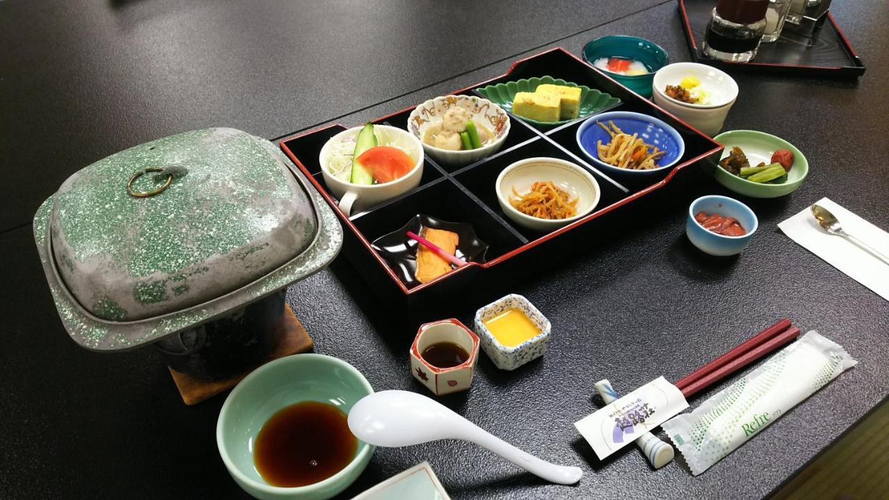 ホテルKoshijisou 新潟市 エクステリア 写真