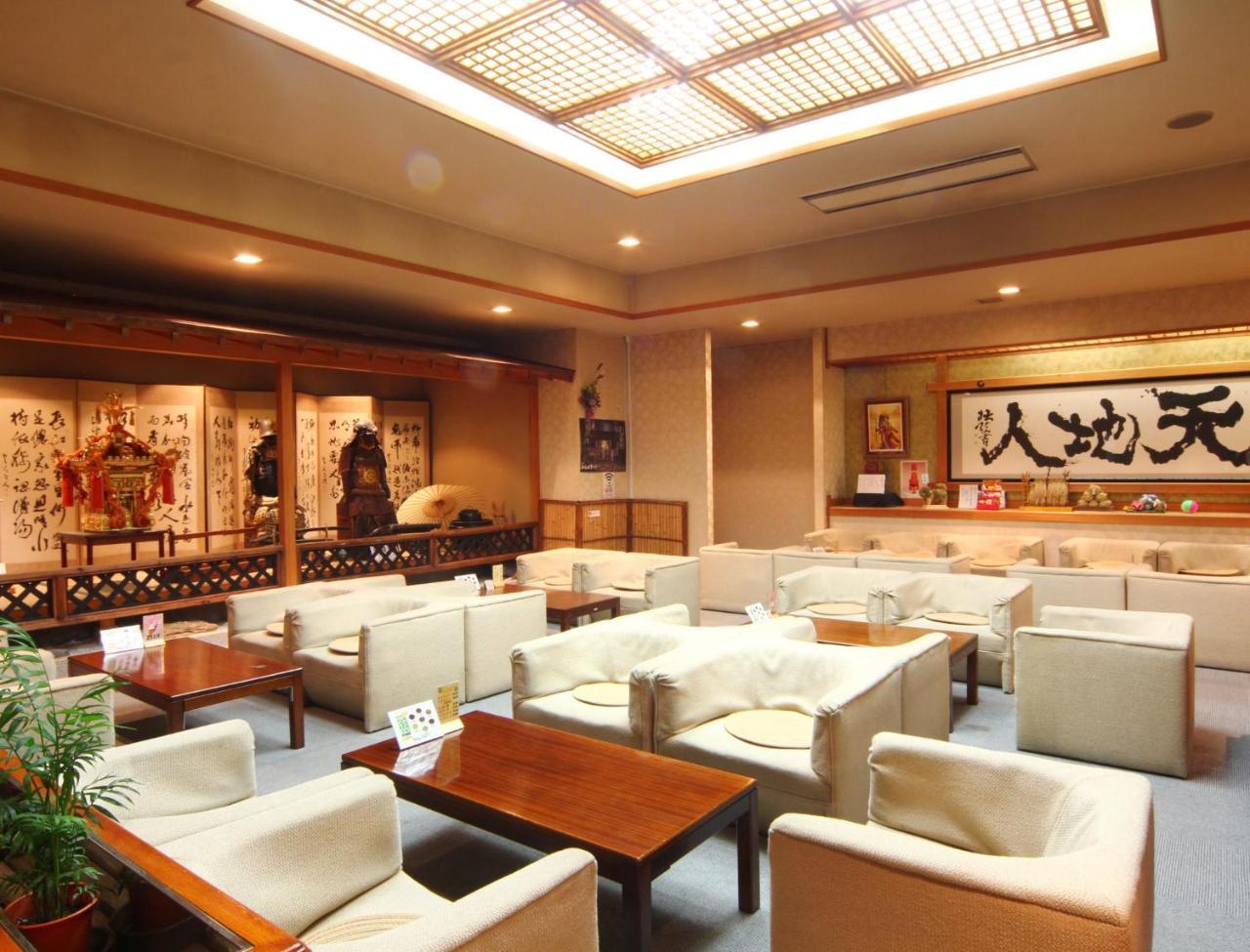 ホテルKoshijisou 新潟市 エクステリア 写真