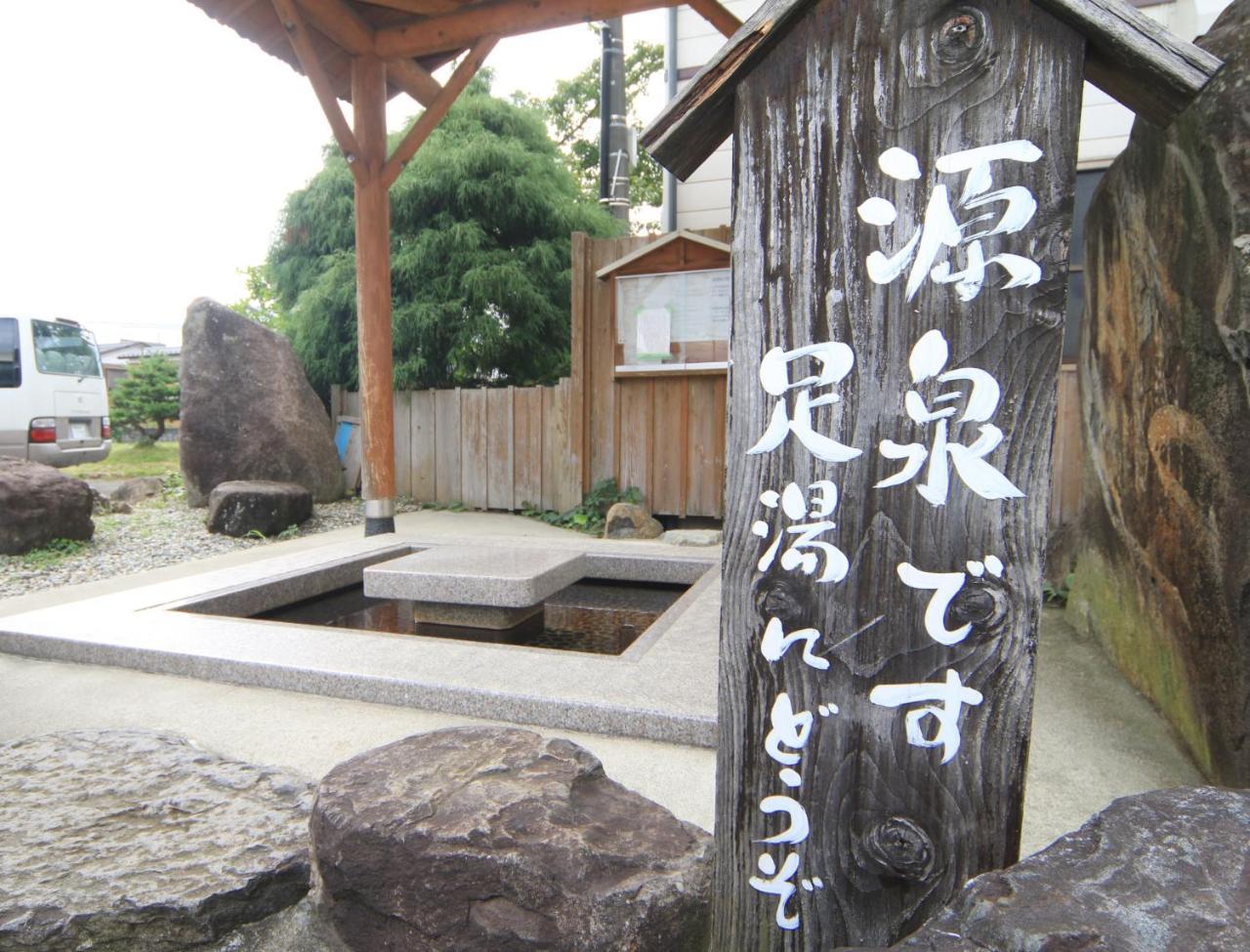 ホテルKoshijisou 新潟市 エクステリア 写真