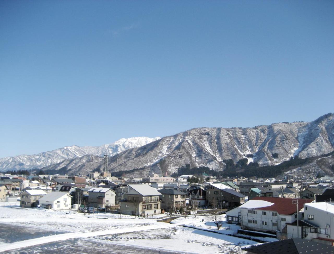 ホテルKoshijisou 新潟市 エクステリア 写真