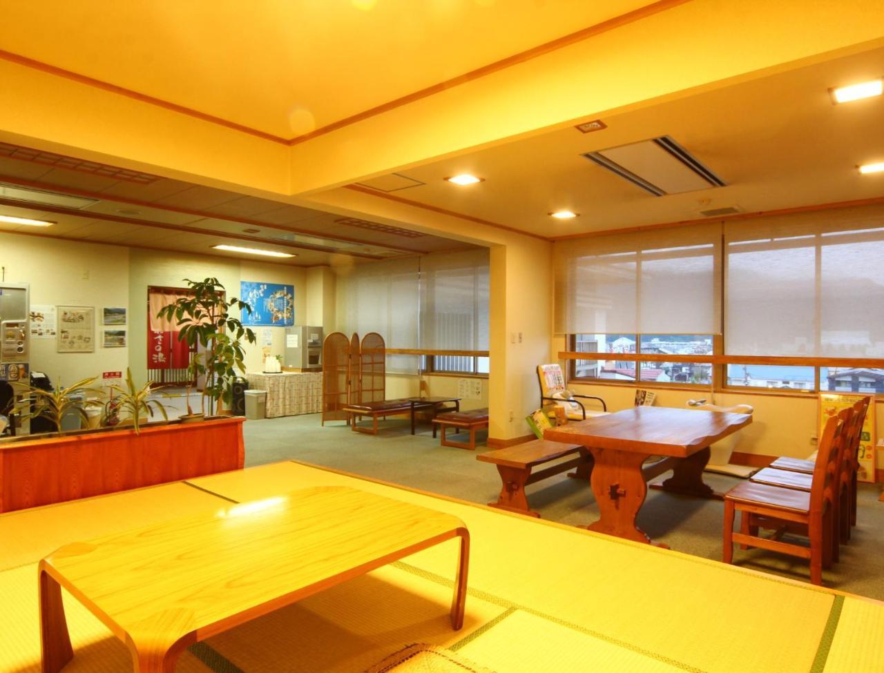ホテルKoshijisou 新潟市 エクステリア 写真